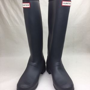 - HUNTER Original Tall Waterproof Rain Boot sz  8